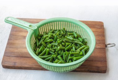 Kevgir ile yeşil fasulye