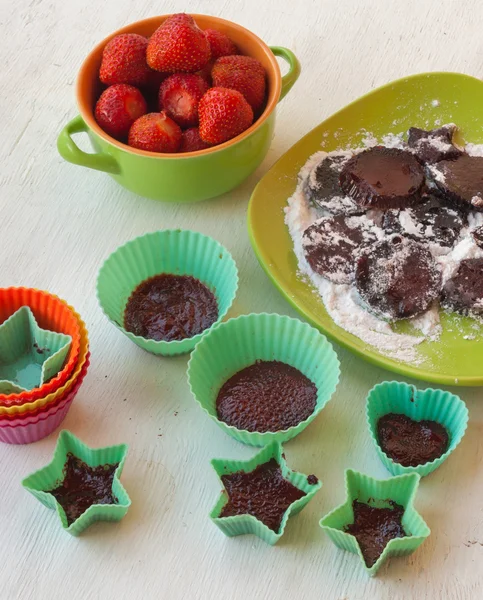 Cooking pastilles of strawberries — 图库照片