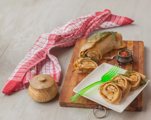 Steam roll stuffed with meat — Stock Photo, Image