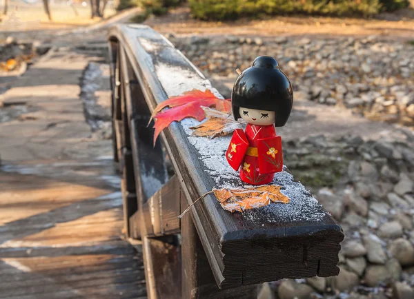 Japanische Puppe kokeshi — Stockfoto