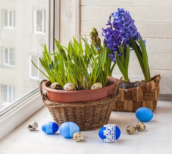 Decoración de la ventana de Pascua — Foto de Stock