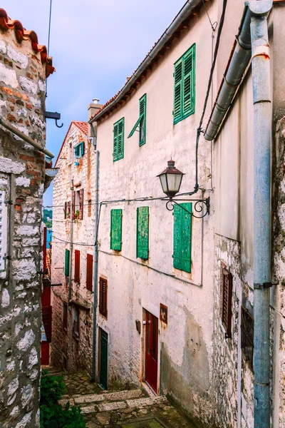 Nádherné romantické staré město Rovinj — Stock fotografie