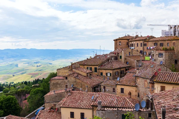 Starobylé centrum vesnice Volterra v Itálii — Stock fotografie