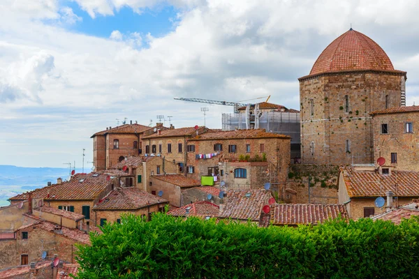 Ancient center of village Volterra in Italy — Stock Photo, Image