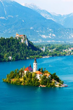 Yaz, Slovenya ile Lake bled