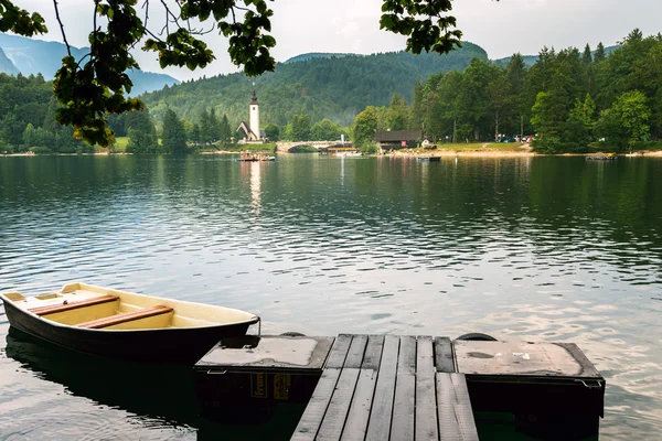 Lago colorido Bohinj-Eslovenia — Foto de Stock