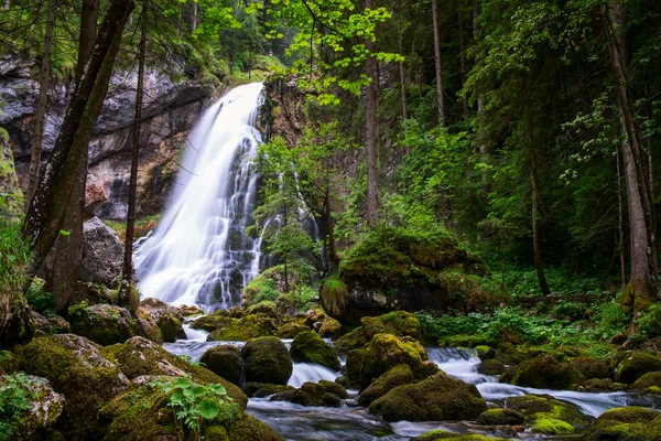 La maestosa cascata di Gollinger in Austria — Foto Stock