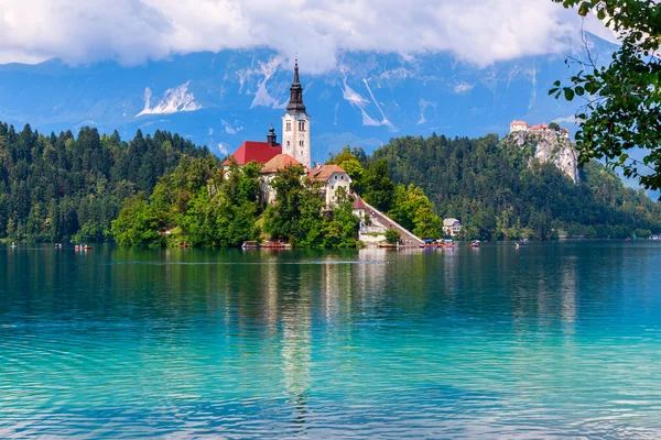 Met lake Bled — Stockfoto