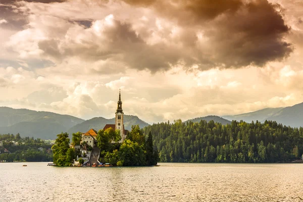 Bled with lake — Stock Photo, Image