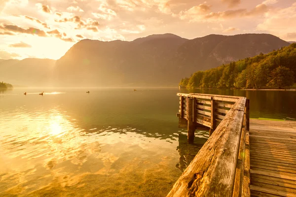 Naplemente a Bohinji-tó — Stock Fotó