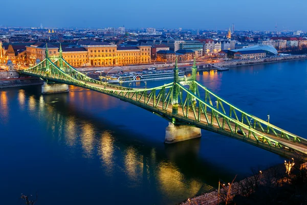 Freiheitsbrücke in Budapest — Stockfoto