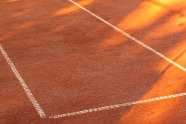 toprak Tenis Kortu