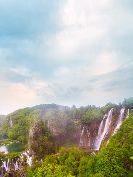 Cascate nel Parco Nazionale di Plitvice — Foto Stock