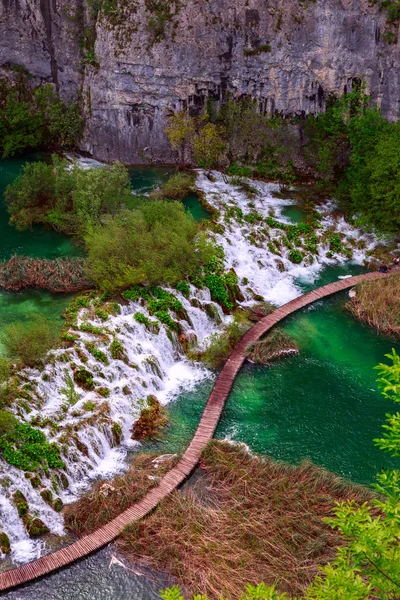 Vízesések a Plitvicei Nemzeti Park — Stock Fotó