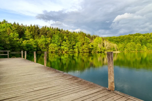 Pier in the lake — Stock Photo, Image