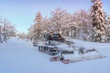 Bakım dağlarda Kayak tesisi