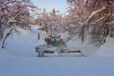Bakım dağlarda Kayak tesisi