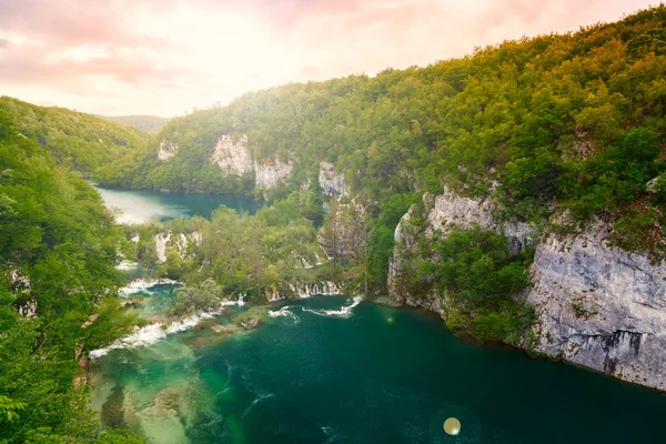 Vattenfallen i nationalparken Plitvice — Stockfoto