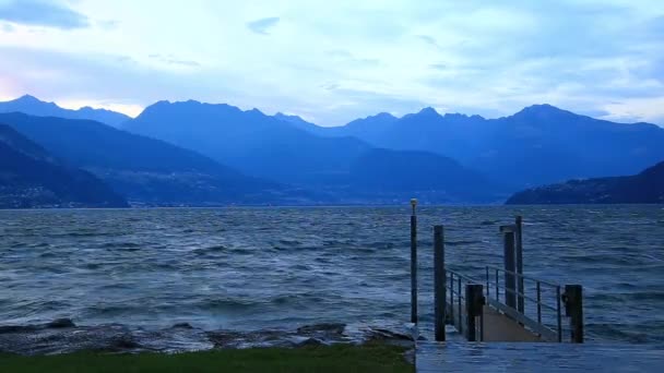 Tempesta nel lago di Como — Video Stock