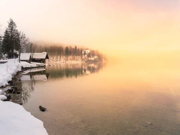 Hora de inverno no lago Bohinj-Eslovênia — Fotografia de Stock