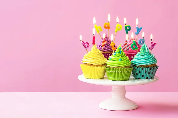 Feliz Cumpleaños Cupcakes Una Pastelería — Foto de Stock