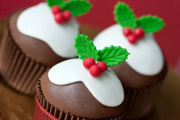 Christmas pudding cupcakes — Stockfoto