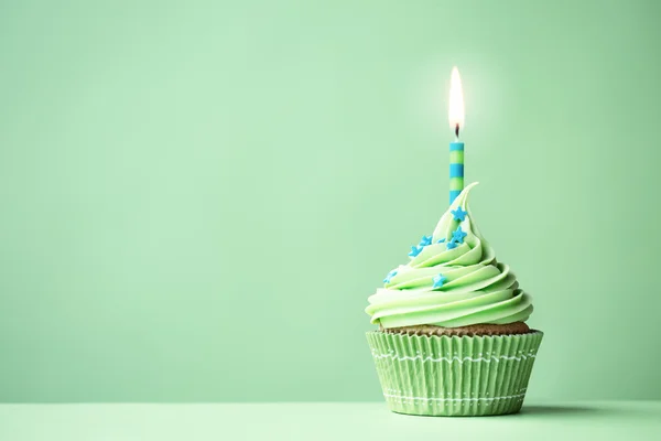 Green birthday cupcake — Stock Photo, Image