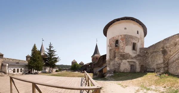 Αρχαίο κάστρο. Kamenetz-Podolsk, Ουκρανία — Φωτογραφία Αρχείου