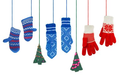 Mittens ve Noel ağaçları bir çift