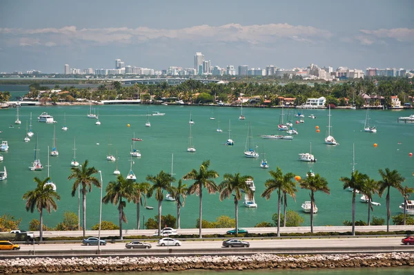 MacArthur causeway Miamiban — Stock Fotó