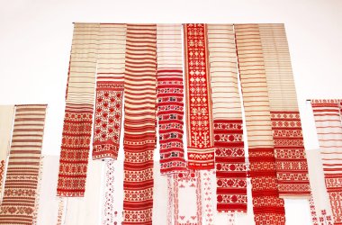 Semboller ve cryptograms (rushnyk ile işlemeli Ulusal ritüel bezler)