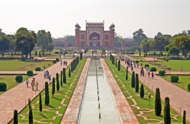 Taj Mahal Agra, Hindistan karmaşık giriş görüntülemek