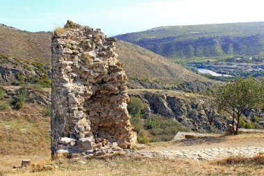 Harabeleri, kule, Jvari Manastırı, Mtsheta, Doğu Georgia yakınındaki bir altıncı yüzyılda Gürcü Ortodoks Manastırı