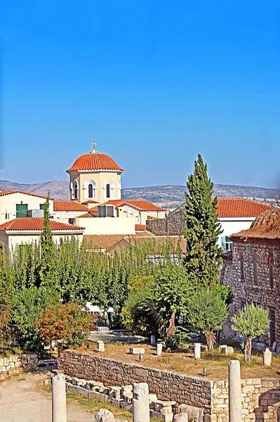 Kirche und alte Ruinen, römische Agora, Athen, Griechenland — Stockfoto