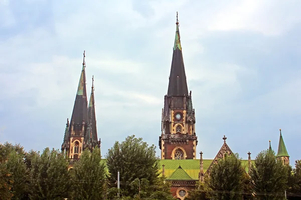 Cathedral of Saints Olga and Elizabeth (Saint Joseph Bilczewski, 1903 - 1911). Lviv, Ukraine. Church was built in memory of the popular Empress (Princes) Bavarian Elizabeth (Habsburg), known as Sisi — Stock Photo, Image