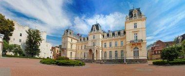 Lviv, Ukrayna Potocki Sarayı. Şu anda - lviv Ulusal Sanat Galerisi