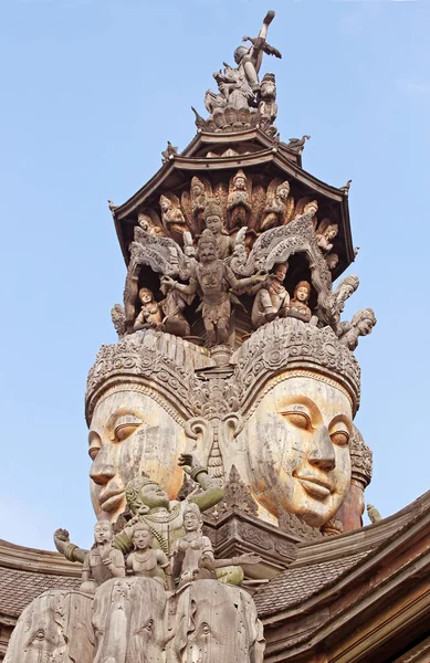 Podrobnosti o svatyně pravdy chrámu (také zvané Wang Boran a Prasat Mai), Pattaya, Thajsko — Stock fotografie