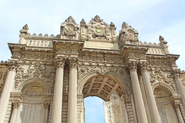 Brama Sułtana, Pałac Dolmabahce, Stambuł, Turcja — Zdjęcie stockowe