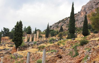 Eski kalıntıları ve Apollon Tapınağı Delphi, Yunanistan