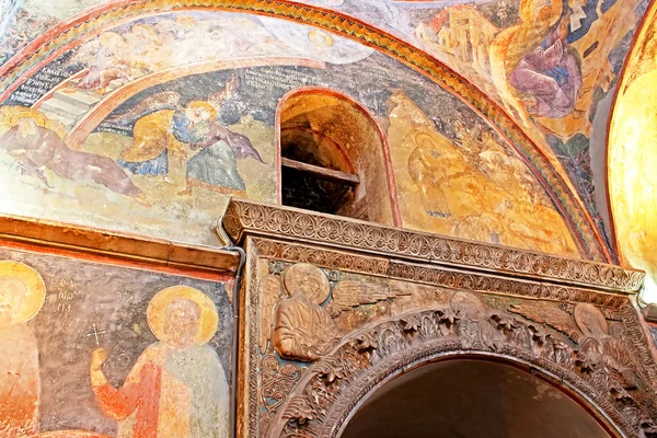 Murals under the dome in the Church of the Holy Savior Outside the Walls. Second name of it now is The Kariye Museum in Istanbul, Turkey — Stock Photo, Image