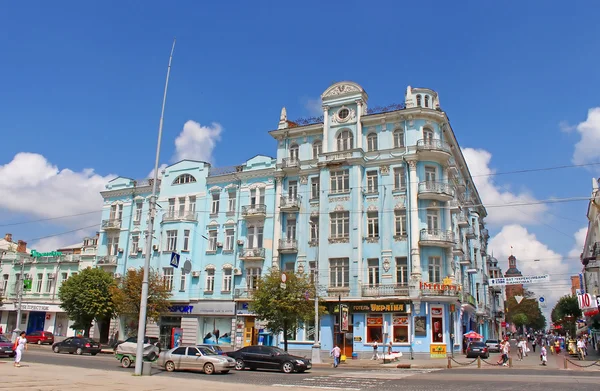 Antiguo hotel "Savoy" (1912), ahora es el hotel "Ucrania" en la calle principal Soborna, Vinnytsia, Ucrania —  Fotos de Stock