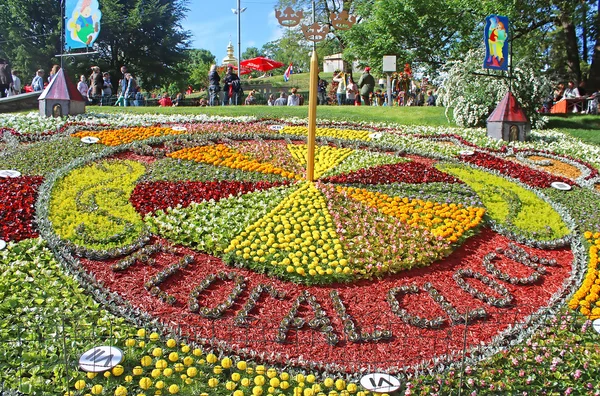 Exposição de flores no Pólo Spivoche em Kiev, Ucrânia — Fotografia de Stock