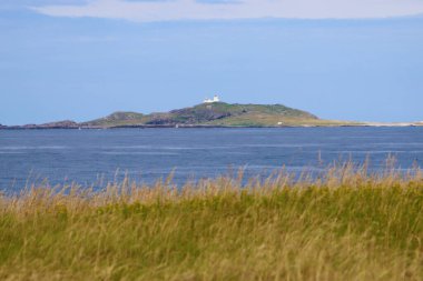 Norveç 'teki Alnes Adası' ndan Giske Adası manzarası