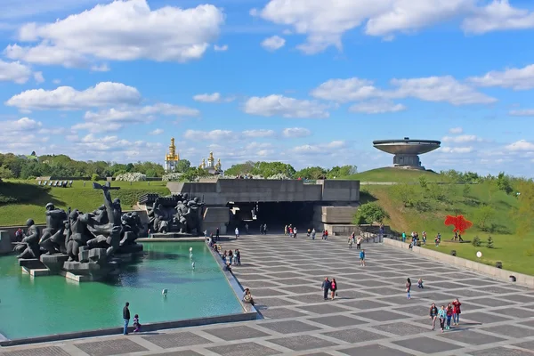 苏联时代 Ww2 纪念馆在伟大的卫国战争，基辅，乌克兰乌克兰国家博物馆 — 图库照片