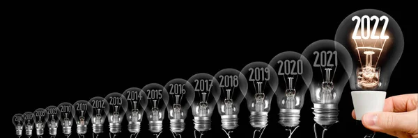 Οριζόντια Ομάδα Λαμπερή Λάμπα Ίνα Σχήμα Πρωτοχρονιάς 2022 Και Σκούρους — Φωτογραφία Αρχείου