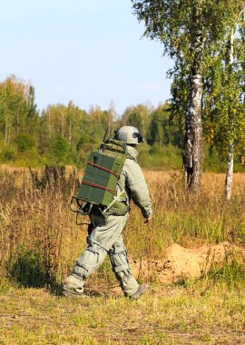 Askeri eğitim kampında mayın tarlası