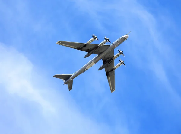 Rosyjski bombowiec ponosi Tu-95 — Zdjęcie stockowe