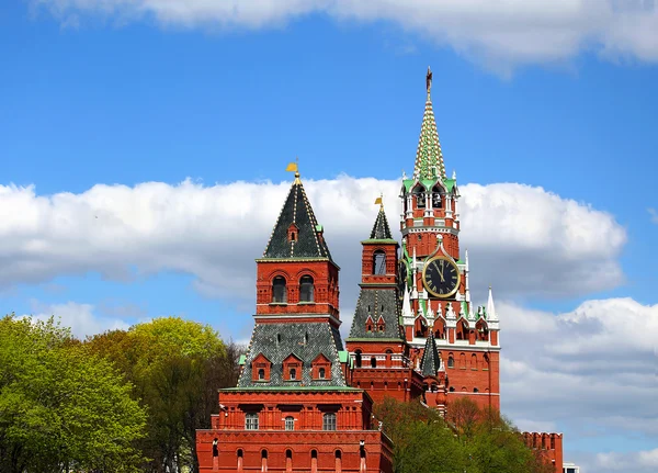 Torres del Kremlin de Moscú — Foto de Stock