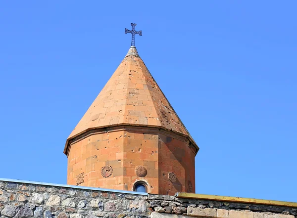 Kubbe ile çapraz — Stok fotoğraf