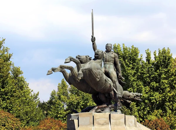 Monument to General Andranik Ozanyan in Yerevan — Stock Photo, Image